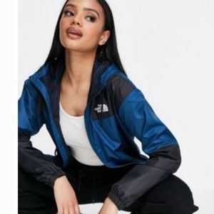 NORTH FACE sheru hooded windbreaker blie and black color block
